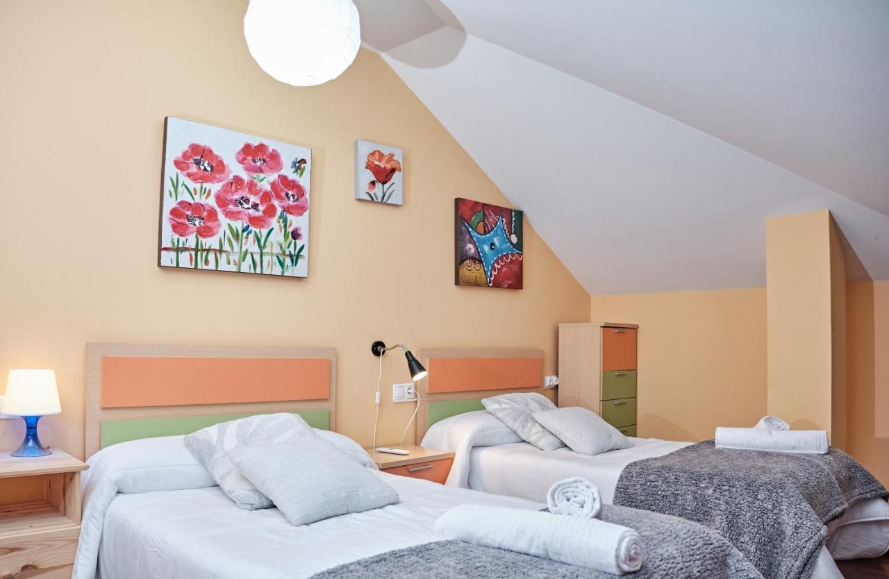 Peregrina Pension 1 Педрусо Экстерьер фото