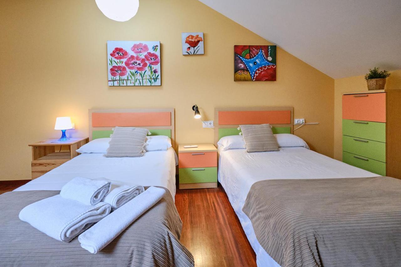 Peregrina Pension 1 Педрусо Экстерьер фото